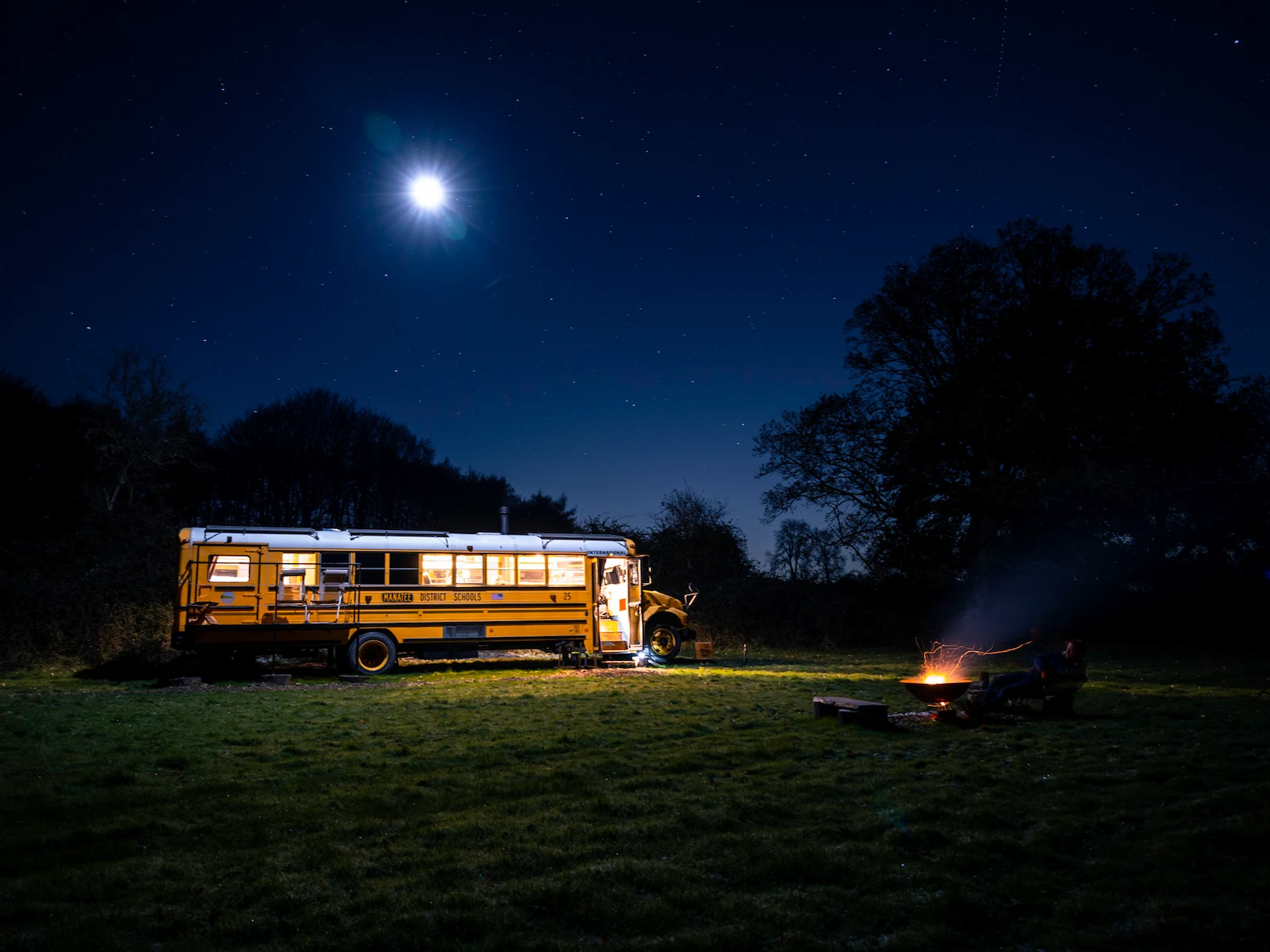 skoolie stays bus and firepit under the moon in private field